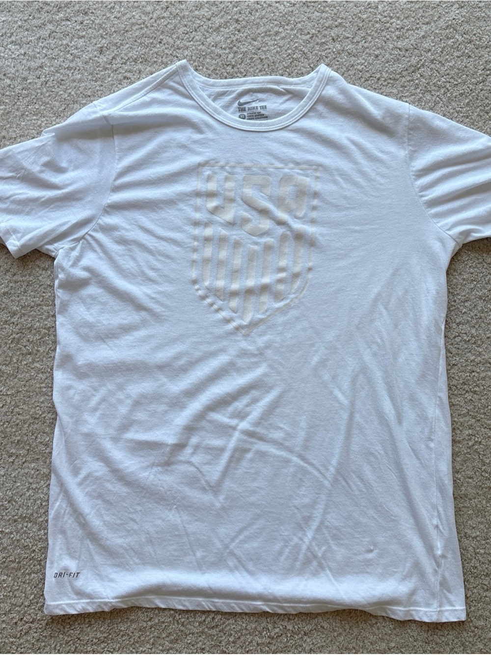 White on White Nike USA national Soccer Team t-shirt Women’s usa - Large